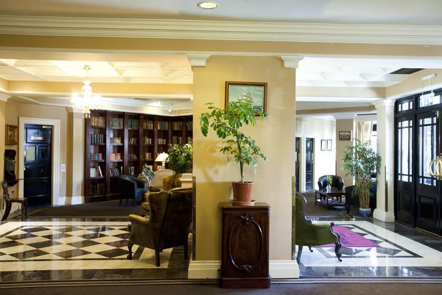 Tralee Central Hotel エクステリア 写真